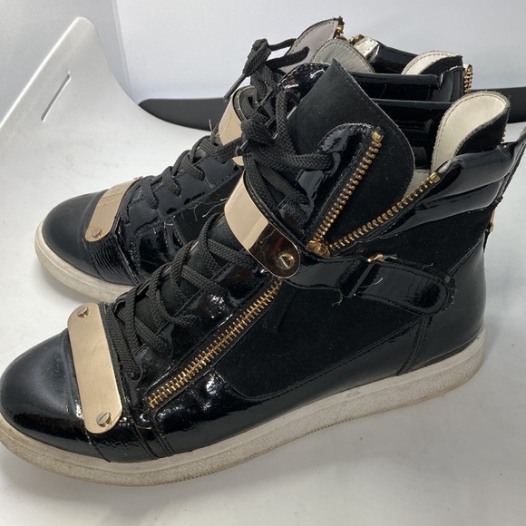 Black sneaker high top ankle booties - Picture 6 of 11